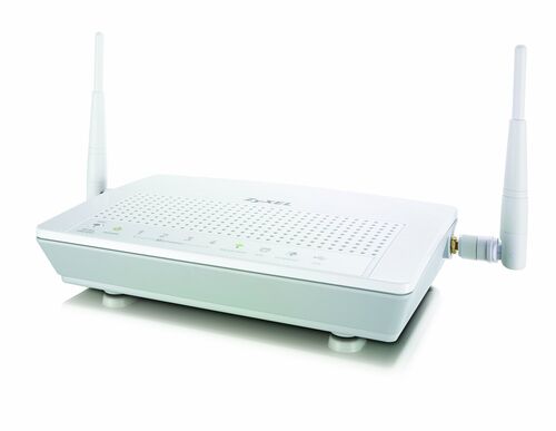 Zyxel P-661HNU-F1 300Mbps 3G Destekli Kablosuz-N 4 Port ADSL2+ Modem - 1